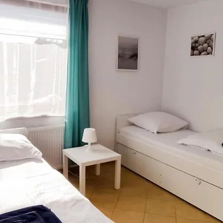 Brzozowa Oaza Apartment *